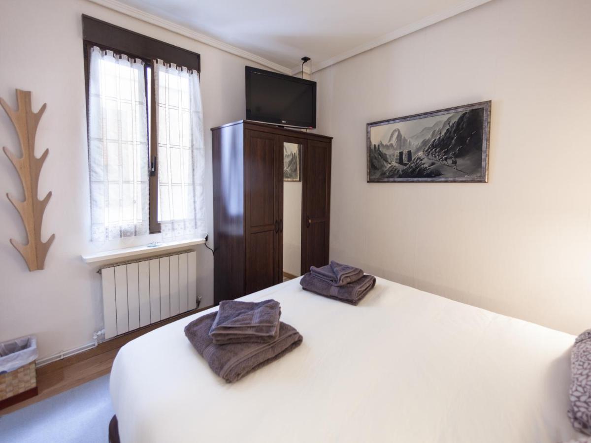 Cosy Room - Guggen º Parking Free Bilbao Extérieur photo
